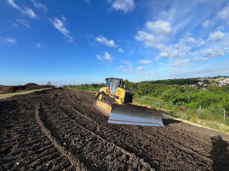 Juillet 2024 - site Chelles- Mise en place substrat fertile